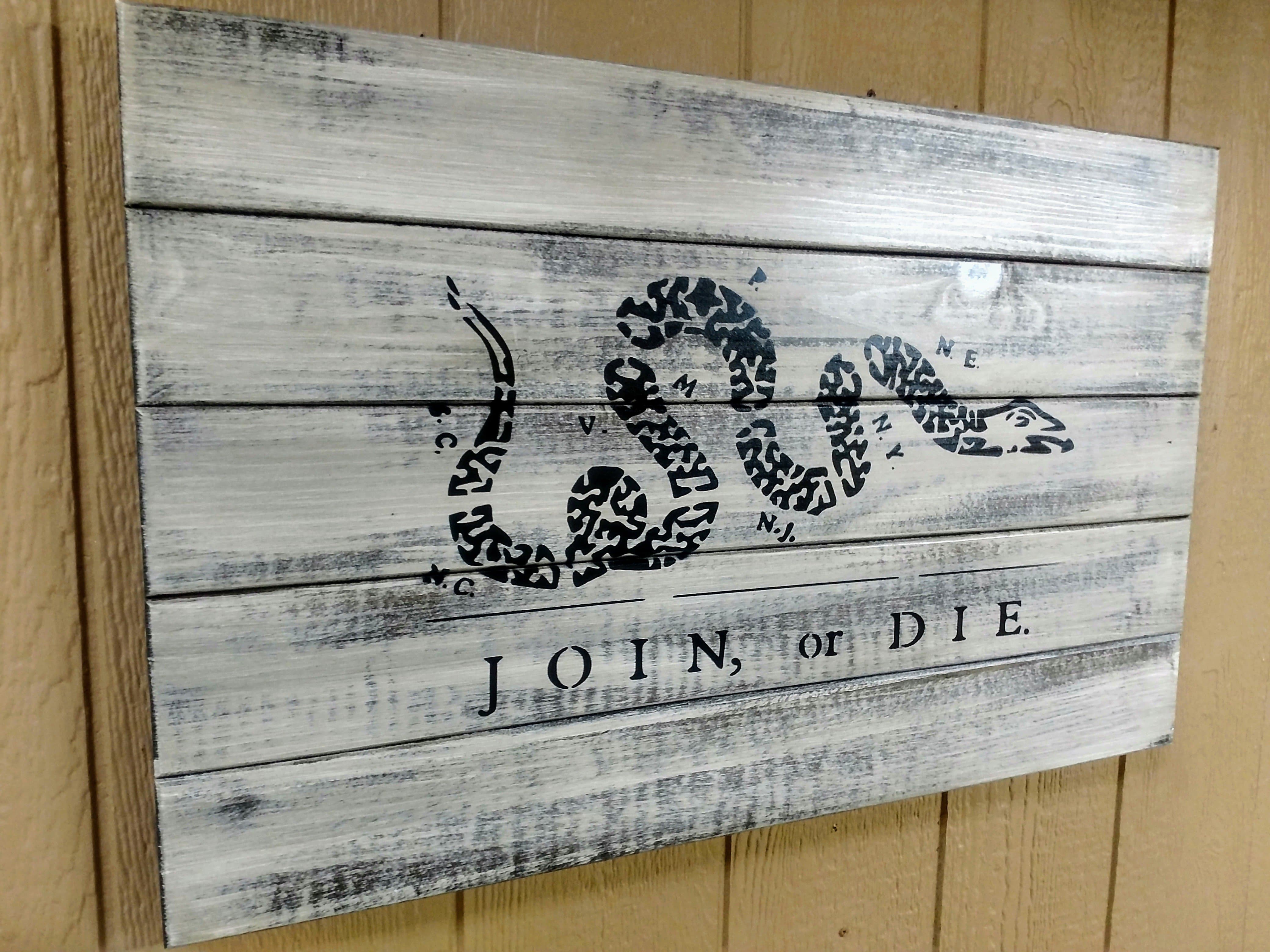 Liberty Home Charred AR-15 Join or Die Hidden Gun Storage Sign -  Armadillo Safes